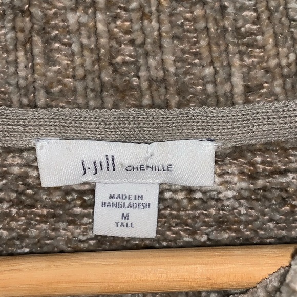So soft J. Jill brown mock neck pullover with pockets. Size medium Tall. - Picture 2 of 3